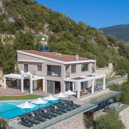 Rigania Villa *